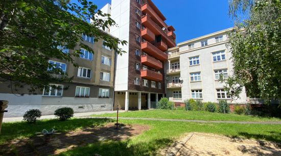 Pronájem 3 + 1, 90m2, Sokolská třída, Ostrava