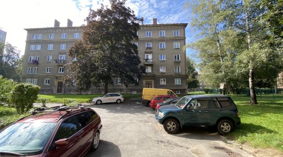 Pronájem 2 + kk, 57m2, Máchova, Havířov